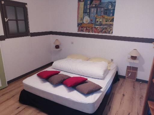 Gite Les Grenouilles องเฟลอร์ ภายนอก รูปภาพ